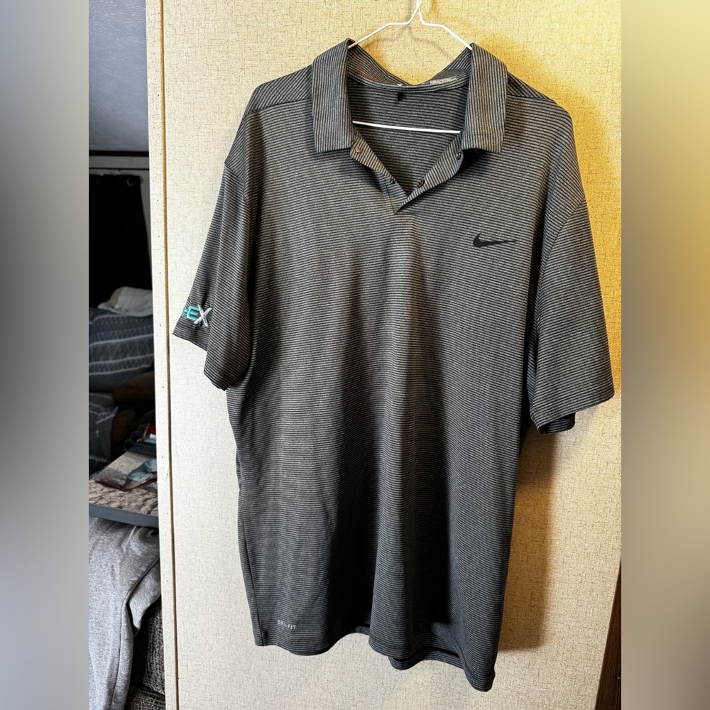 3/$15 Nike Men's Tiger Woods Collection Striped Black Polo Shirt